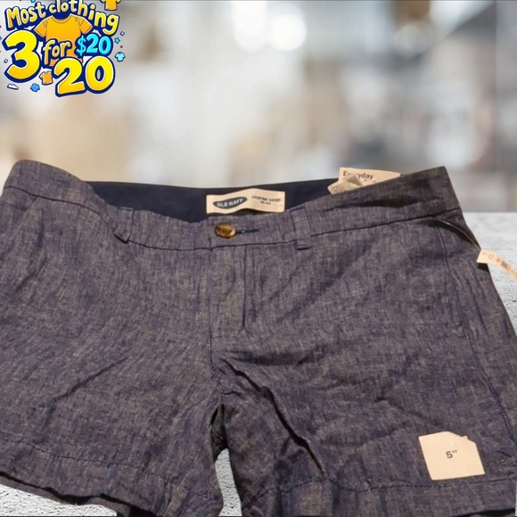 Old navy mid rise everyday shorts size 10 - Picture 1 of 11